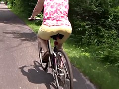 Wohlbeleibte schöne frauen, Hintern versohlen