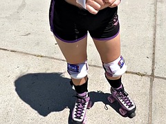 Grote lul, Pijpbeurt, Bruinharig, Gezichtspunt, Openbaar, Rijden, Tiener, Tieten likken