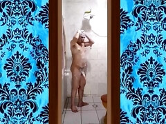 O Meu Banho Gostoso Com o Pau Duro 002