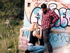 Nana, Actrice du porno, Public