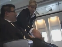 Asiatisch, Blondine, Handjob, Interrassisch, Japanische massage, Öffentlich