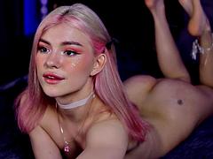 Blonde with toys: Amateur, Chaturbate  Cam Porn
