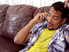 In den arsch, Blasen, Braunhaarige, Spermaladung, Aufs gesicht abspritzen, Jeans, Lecken, Muschi