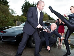 Grosser arsch, Blondine, Küssen, Lingerie, Masturbation, Milf, Rasiert, Titten