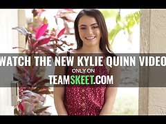 Gros seins, Sucer une bite, Femme couguar, Tir de sperme, Mère que j'aimerais baiser, Maman, Belle mère, Suçant