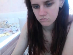 Enthousiasteling, Bruinharig, Masturbatie, Slipje, Alleen, Tiener, Tieten likken, Webcamera