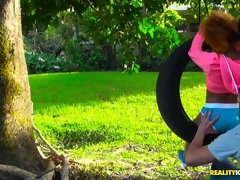 美女, 茶髪の, 顔射, 小柄, 現実, ガリガリ, タトゥー, ティーン