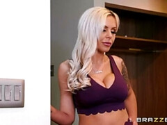 Grote kont, Grote mammen, Pijpbeurt, Stel, Voeten, Moeder die ik wil neuken, Gezichtspunt, Tatoeage