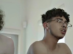 Tetas grandes, Madura, Penetracion con dedos, Cuadrupleta, Maduro, Madres para coger, Perforación, Tetas