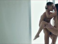 Amateur, Anal, Nana, Bondage, Brunette brune, Tir de sperme, Pénétrer avec le poing, Hard