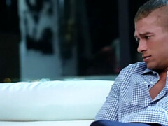 Gros cul, Brunette brune, Queue, En levrette, Pieds, Fétiche, Doigter, Bâillonner