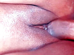 18 años, Hd, Indio, Madres para coger, Tetas naturales, Sexo fuerte, Madrastra, Apretado