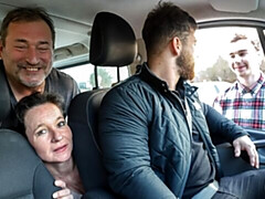 デカ尻, デカチン, 黒人, フェラチオ, 茶髪の, 車, バック, 淫乱熟女