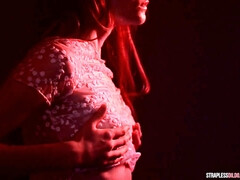 Лесбиянка, Лизание, Киски, Страпон, Молоденькие