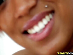 Arsch, Blasen, Hundestellung, Schwarz, Aufs gesicht abspritzen, Rasiert, Dürr, Jungendliche (18+)