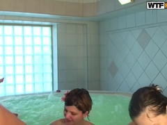 Anaal, Bruinharig, Universiteit, Sperma in gezicht, Groep, Lesbisch, Doordringend, Tatoeage