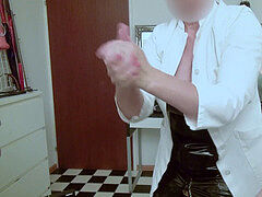 In den arsch, Sadomasochismus, Arzt, Weibliche domination, Faustfick, Klaffend, Herrin