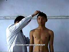 Asiático, Médico, Gay