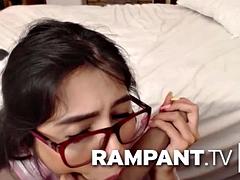 Tetas grandes, Mamada, Morena, Latina, Madres para coger, Tetas