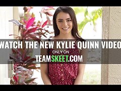 18 años, Amateur, Americano, Tetas grandes, Garganta profunda, Lamidas, Gritar, Adolescente