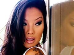 Любители, Азиатки, Большая жопа, Большой член, Минет, Брюнетки, Мастурбация, Милф