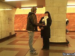 Belle grosse femme bgf, Gros cul, Gros seins, Femme couguar, Énorme, Mature, Mère que j'aimerais baiser, Seins naturels