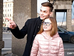 Blond, Hondjeshouding, Handbeurt, Zoenen, Geschoren, Mager, Tiener, Tieten likken