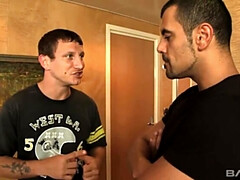 Grosser schwanz, Grosse titten, Besamung, Kehlenfick, Puppe, Handjob, Hd, Im freien