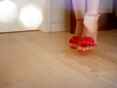 Lieveling, Blond, Sperma shot, Voeten, Voeten fetish, Hakken, Tiener, Tieten likken