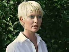 Geschnappt, Lesbisch, Orgie, Abendanzug