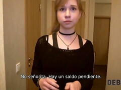 18 ans, Sucer une bite, En gros plan de très près, Fait maison, Argent, Rugueux, Russe, Adolescente