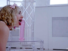 Amateur, Blonde, Brunette brune, Gode, Masturbation, Actrice du porno, Rasée, Nénés