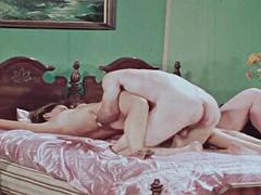 Bat Pussy 1973