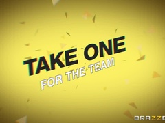 Большие сиськи, Черные, Минет, Чирлидеры, Черненькие, Натуральные сиськи, От первого лица, Униформа