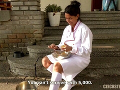 Noire, Brunette brune, Tir de sperme, Gorge profonde, Fétiche, Public, Chatte, Branlette espagnole