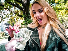 Grosser arsch, Grosser schwanz, Blondine, Hundestellung, Geld, Natürlichen titten, Jungendliche (18+), Titten