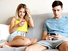 Kont, Grote lul, Pijpbeurt, Hondjeshouding, Kort haar, Mager, Tiener, Tieten likken