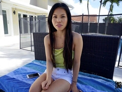 Asiatisch, Arsch, Tussi, Verrückt, Schwanz, Nackt, Zierlich, Jungendliche (18+)