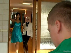 Блондинки, Брюнетки, Фетиш, Пальцем, Хд, Милф, Писсинг, Втроем