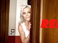 18 ans, Blonde, Doigter, Mamie, Lesbienne, Léchez, Orgasme, Chatte