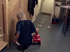 Salima Akim s en prend plein le cul pour le Beurette Tour