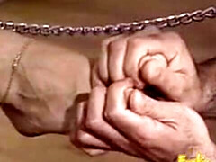 足, フェティッシュ, ハードコア, 陵辱, なめる, 淫乱熟女, 奴隷, 拘束