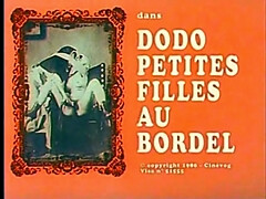 デカ尻, ブロンド, 茶髪の, 巨乳な, フランス人, 毛深い, ストッキング, 三人