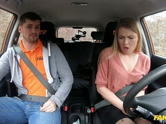 18 años, Amateur, Rubia, Mamada, Europeo, Tetas naturales, Pov, Medias largas