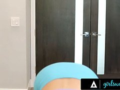 Hd, レズビアン, なめる, 自然山雀, 現実, 赤毛, フェラする, バイブレーター