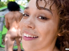 フォアサム, 異人種間, キス, なめる, アウトドア, ピアス, オマンコ, オッパイの