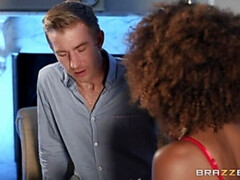 Brunette brune, Couple, Robe, Noir ébène, Talons, Chatte, String, Épouse