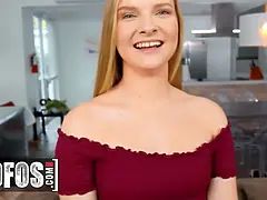 69, Grosse bite, Sucer une bite, Éjaculer dans la bouche, Bâillonner, Branlette thaïlandaise, Monstre, Seins naturels