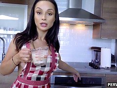 Verga grande, Tetas grandes, Mamada, Maduro, Madres para coger, Mamá, Gritar, Madrastra