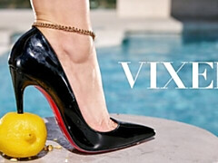 Culo grande, Verga grande, Tetas grandes, Mamada, Morena, Estilo perrito, Peludo, Coño